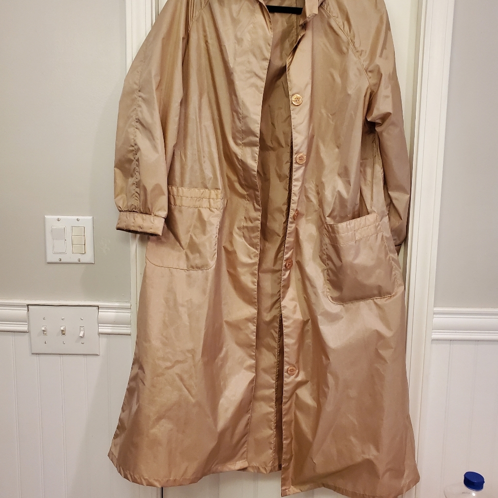 Totes raincoat